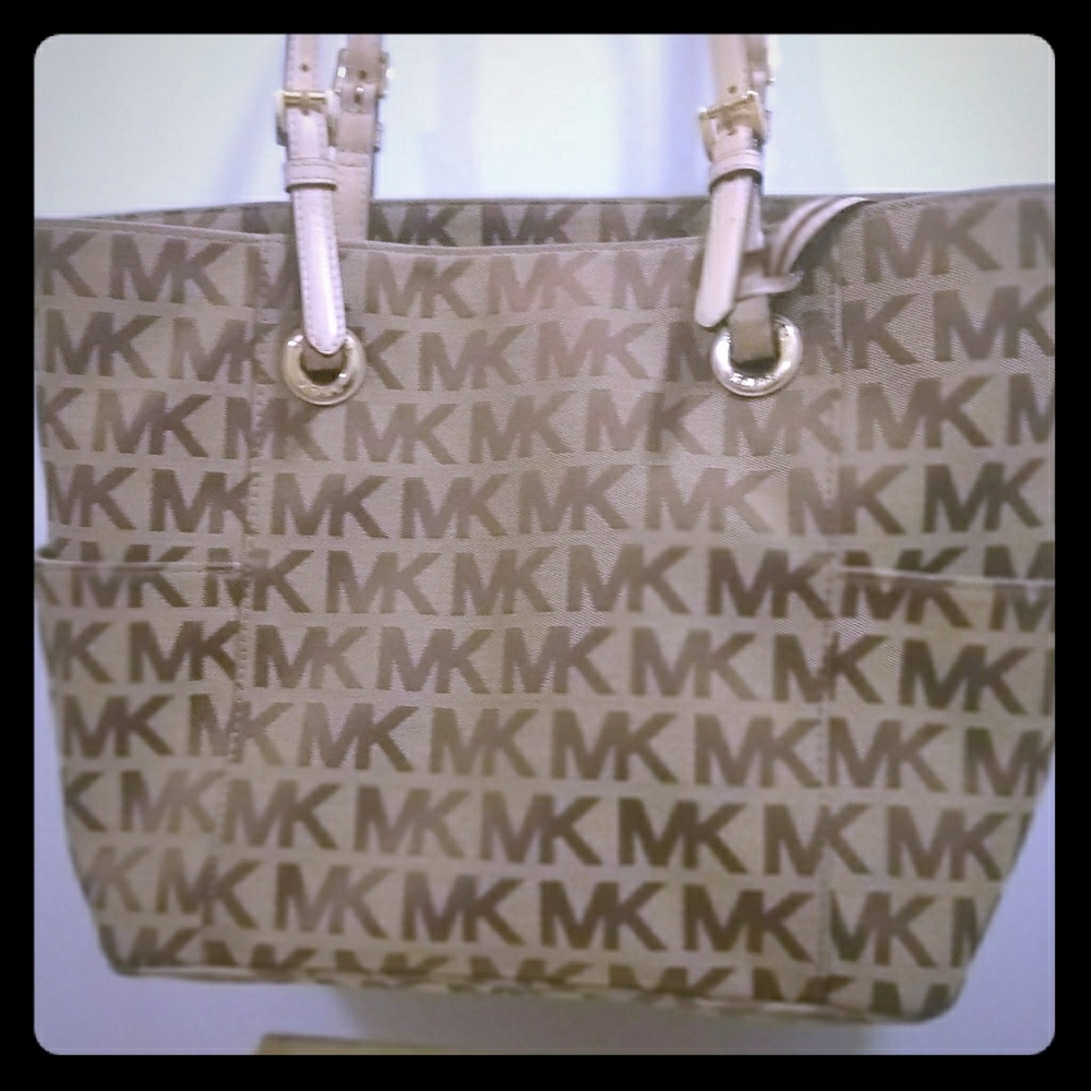 Michael Kors Jet Set East West Tote